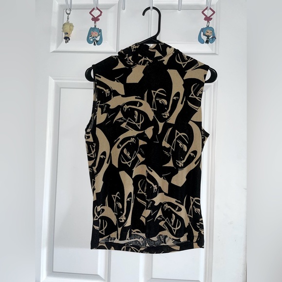 Artsy Class Turtleneck Top - Picture 1 of 3